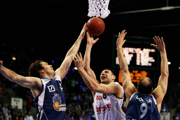 而陈梦则以 而陈梦则以